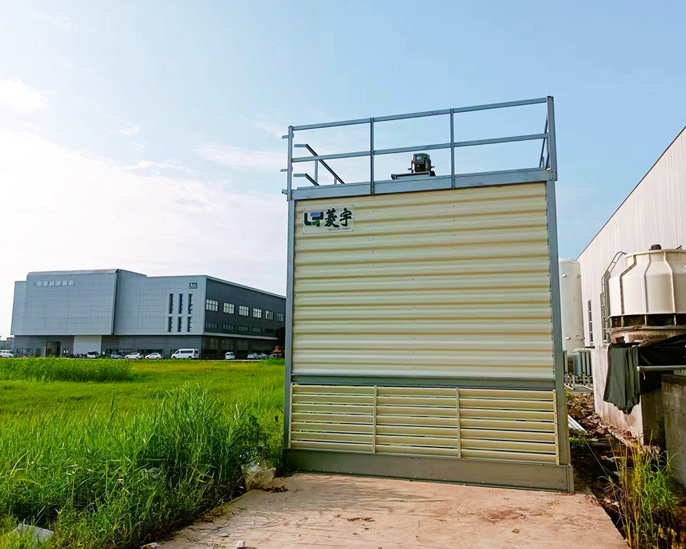 江苏方形逆流式钣金冷却塔LYN-300T安装完毕